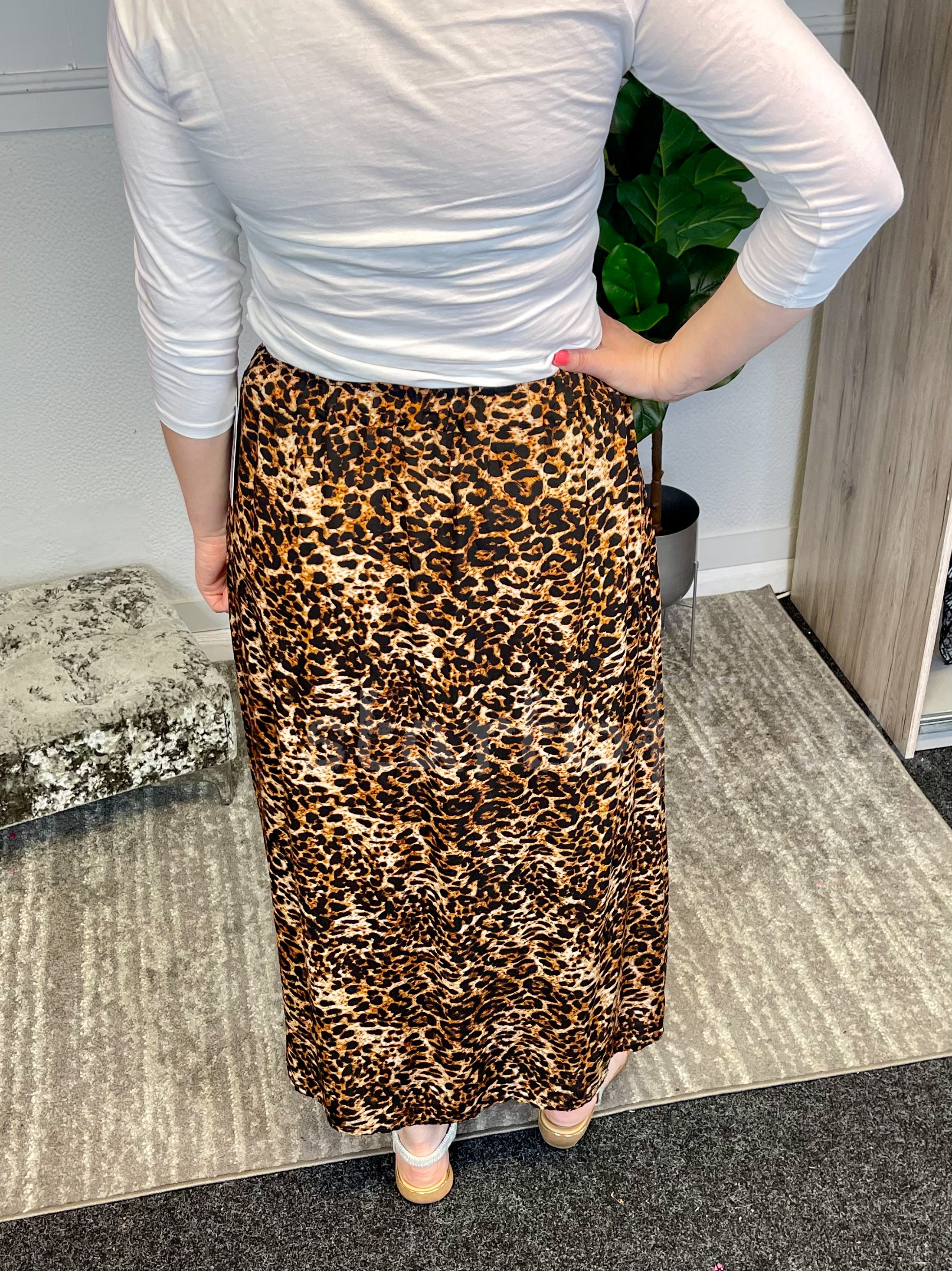 Dane Leopard Skirt